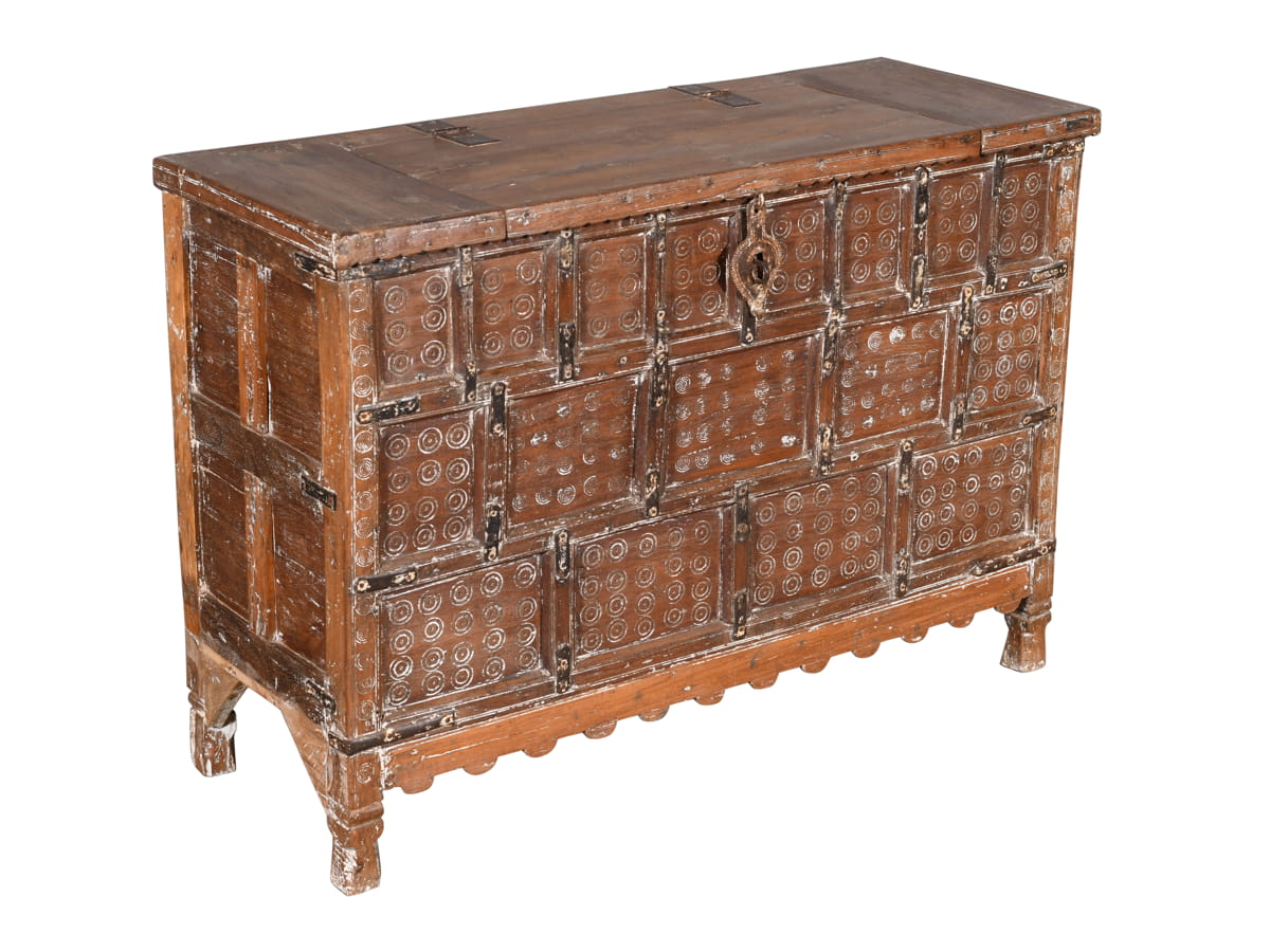 Antique box Damchiya