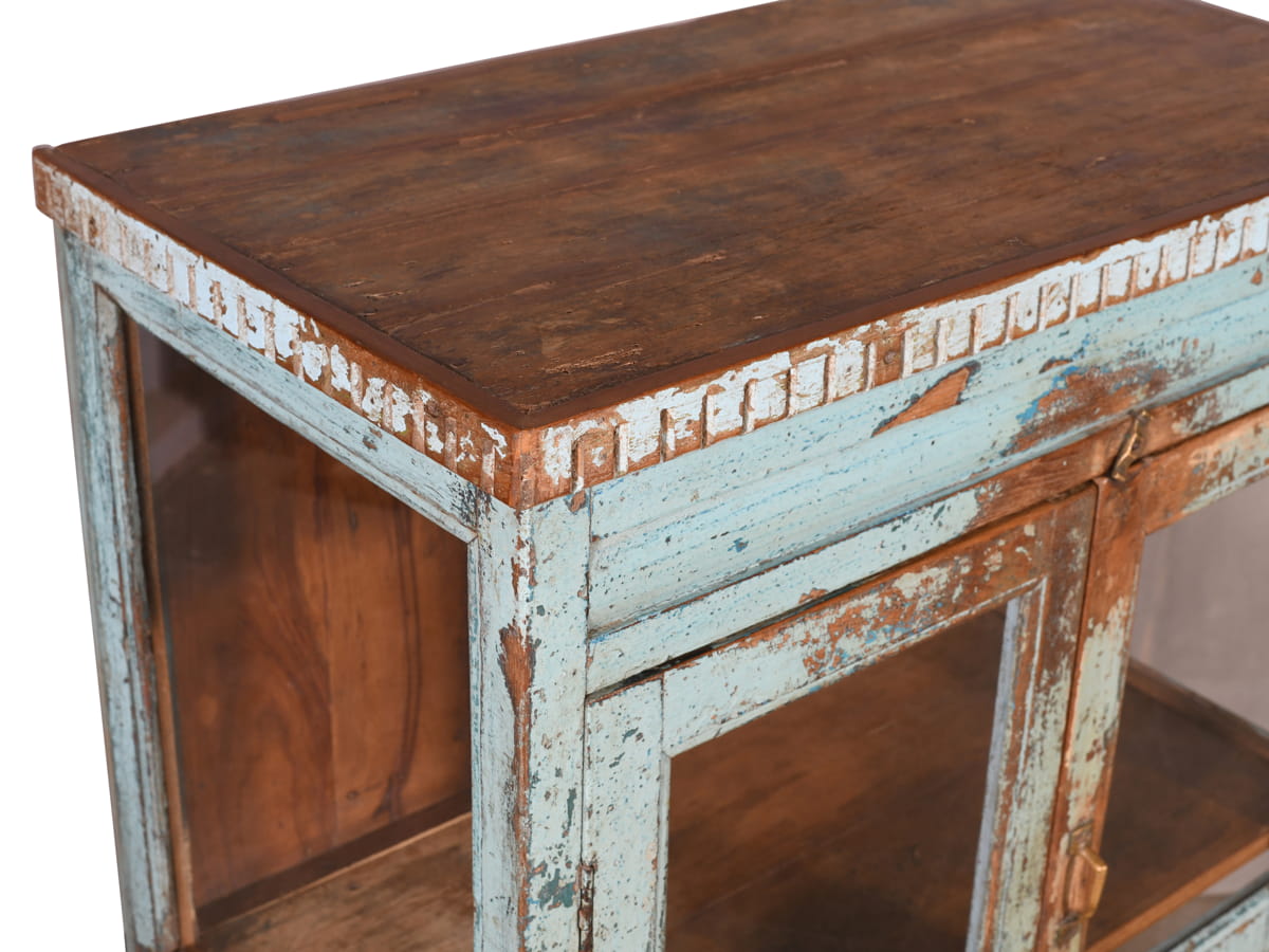 Vitrine blau